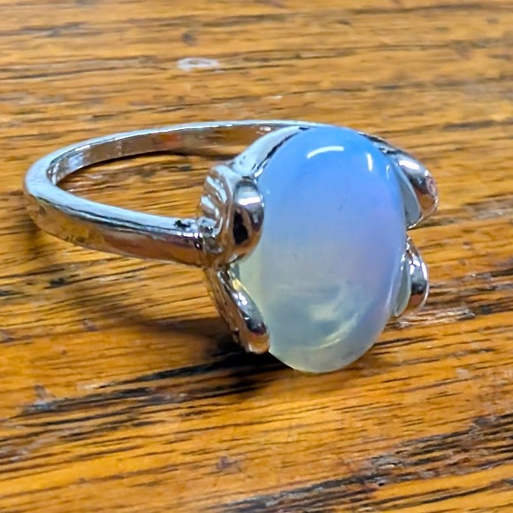 New Opalite Oval Cabochon Big Ring Plus Size 10.5 Blue SilverTone Statement Boho - Picture 3 of 11